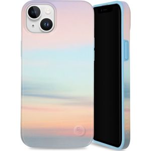 Selencia Aurora Fashion Backcover voor de iPhone 15 Plus - Duurzaam hoesje - 100% gerecycled - Sky Sunset Multicolor