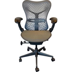 Refurbished - Herman Miller Mirra Blue Fog - 60 maanden garantie - 90 dagen bedenktijd