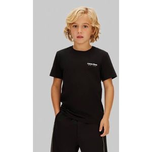 Calvin Klein T-shirt