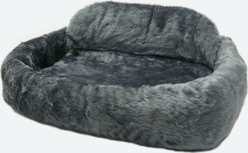 Tiersofa de Luxe mit Kissen