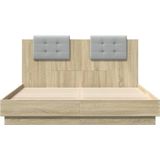 vidaXL Bedframe met hoofdeinde bewerkt hout sonoma eiken 150x200 cm