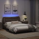 vidaXL Bedframe met LED-verlichting kunstleer bruin 140x200 cm