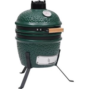 <p>Deze keramische kamado-grill is een veelzijdige barbecue die gebruik maakt van kolen of hout als brandstof. Met een groot grillrooster van 26,5 cm diameter is deze mini kamado perfect voor grillen, bakken, roken, koken of gewoon om je eten warm te houden.</p>
<p>De keramische barbecue is voorzien van een stevig scharnierend deksel met ventilatieopening en een ingebouwde thermometer. De gelaagde ventilatieopening zorgt ervoor dat je eenvoudig de luchtstroom en temperatuur kunt regelen.</p>
<p>Het hoogwaardige keramiek met kuiltjes-structuur en geglazuurde afwerking maakt deze grill niet alleen duurzaam, maar ook esthetisch aantrekkelijk. Het unieke kookproces van de kamado voegt smaak toe aan je eten en houdt het tegelijkertijd uitzonderlijk mals.</p>
<p>De gepoedercoat stalen poten zorgen voor extra stabiliteit aan de grill. Met deze kamadobarbecue kun je een breed scala aan gerechten bereiden, zoals hamburgers, vis en ribs. Het zal jou en je vrienden veel BBQ-plezier bieden!</p>
<ul>
  <li>Kleur: groen</li>
  <li>Materiaal: keramiek met geglazuurde kuiltjes-structuur en gepoedercoat staal</li>
  <li>Totale hoogte: 56 cm</li>
  <li>Buitendiameter: 31 cm</li>
  <li>Diameter roestvrijstalen grillplaat: 26,5 cm</li>
  <li>Ingebouwde thermometer, met temperatuurbereik van 0 °C tot 450 °C</li>
  <li>Geveerd scharnier</li>
  <li>Roestvrijstalen luchtopening</li>
</ul>