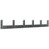 <p>Deze gabion mand is een geweldige keuze voor zowel residentieel als commercieel landschapsontwerp. De gabion mand biedt een eenvoudige manier om een sterke muur te bouwen en waar je wind, neerslag, enz. ook mee weghoudt.</p>
<p>De schanskorf met palen is gemaakt van roestvrij en weerbestendig ijzer en is zeer stabiel en duurzaam. Het gaasrooster is gemaakt door de horizontale en verticale draden op iedere kruising samen te lassen. De gabion mand heeft een draaddiameter van 3,5 mm en is zeer stevig.</p>
<p>Hij is ontworpen om te worden gevuld met stenen of grind en is ideaal voor tuinprojecten. Deze gabion is een echte blikvanger in je buitenruimte. Let op, stenen zijn niet inbegrepen.</p>
<ul>
  <li>Kleur: zilver</li>
  <li>Materiaal: ijzer</li>
  <li>Afmetingen: 620 x 20 x 100 cm (L x B x H)</li>
  <li>Afmetingen gaas: 10 x 5 cm (L x B)</li>
  <li>Diameter draad: 3,5 mm</li>
  <li>Met 6 palen</li>
  <li>Montage vereist</li>
</ul>