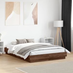 vidaXL Bedframe bewerkt hout bruin eikenkleur 135x190 cm