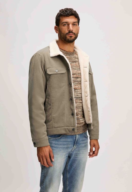 Silvercreek-
Bruce Jack-
Khaki