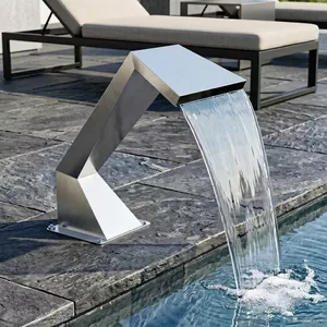 Teamson Home Moderne Watervalfontein – Roodsteen – Met LED-verlichting – 98 Cm – Voor Binnen En Buiten