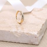 14 Karaat geelgouden ring met 16 diamanten 0,10ct