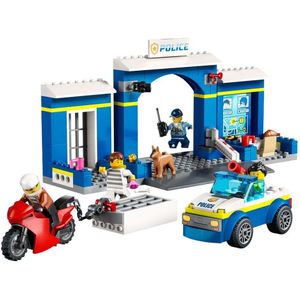 LEGO City Achtervolging politiebureau Bouwset - 60370