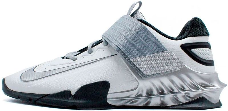 Nike - Savaleos SE - Fitness-schoenen - Ondersteuning - Stabiliteit - Comfort