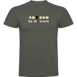 Kruskis Be Different Run Short Sleeve T-shirt Groen L Man