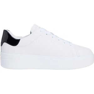 Tommy Hilfiger - CHIC PLATFORM CUPSOLE PATENT - Plateausneakers - Wit