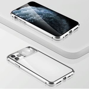 Glijdende lens cover spiegel ontwerp vier-hoek schokbestendige magnetische metalen frame dubbelzijdige geharde glazen behuizing voor iPhone 12 / 12 Pro (zilver)