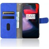 Voor OnePlus 6 Solid Color Skin Feel Magnetic Buckle Horizontale Flip Kalf Texture PU Lederen case met Holder &amp; Card Slots &amp; Wallet(Blauw)