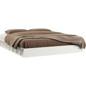 vidaXL-Bedframe-massief-hout-wit-200x200-cm