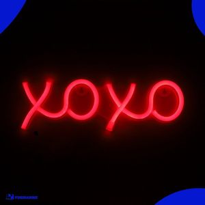 Neon Lamp - XOXO Rood - Incl. 3 Batterijen - 9 x 13 cm