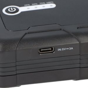 Absina Jumpstarter 1500, auto-starthulp-accu met powerbank-functie en LED-licht, ideaal voor auto's, motorfietsen, boten