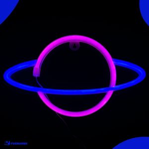 Neon Lamp - Planeet Roze / Blauw - Incl. 3 Batterijen - 17 x 30 cm
