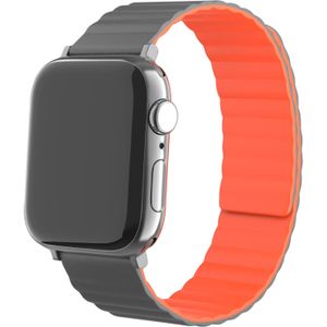 Strap-it Apple Watch 8 magnetisch siliconen bandje (grijs/oranje)