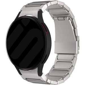 Strap-it Samsung Galaxy Watch 5 40mm 'One push' titanium band (titanium)