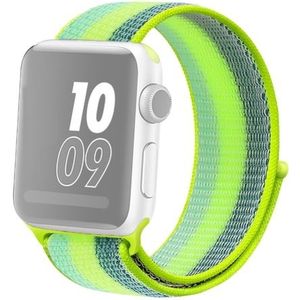 Strap-it Apple Watch 8 nylon bandje (groen/geel)
