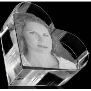 Kristalglas Hart Reliek met Lasergravure (10 cm.)