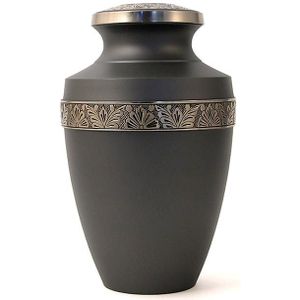 Grote Grecian Rustic Pewter Urn (3.3 liter)