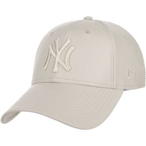 9Forty MLB Female NY Yankees Pet by New Era Baseball caps