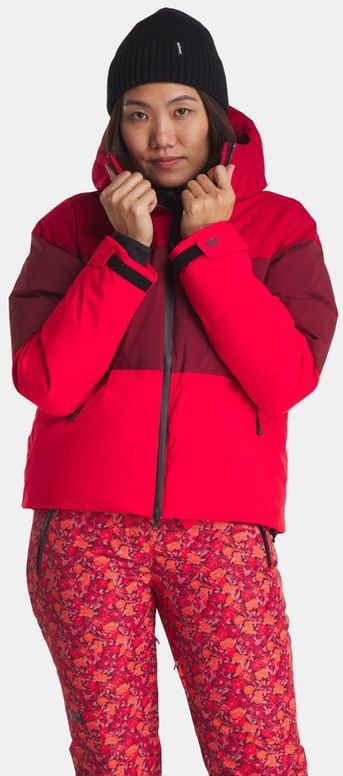 Helly Hansen - W Nora Short Puffy Jacket - Mars Red - Winterjas