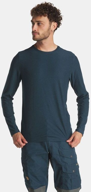 Vuori - L/S Strato Tech Tee - Heren T-shirt - Marine Blauw