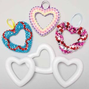 Hartvormige Ringen van Piepschuim  (10 stuks) Valentijnsdag Kunst & Ambacht