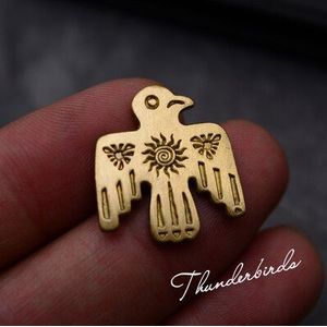 Amerikaanse Rr Thunderbird Vintage Broche Messing Metalen Indische Stijl Zonnegod Ons Badge Pin Voor Denim Kleding Tas Accessoires