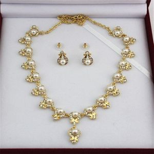 Jiayijiaduo bridal elegante en elegante sieraden voor vrouwen goud-kleur crystal imitatie parel ketting oorbellen sieraden set