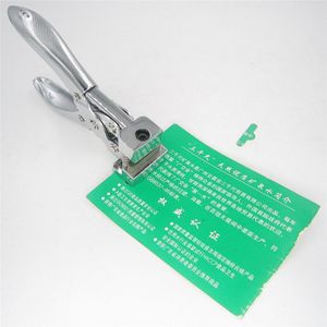 T Slot Shape Cutter Papier Pvc Plastic Id Identiteit Puncher Punch Briefpapier Kantoor Badge Tag Tool Tang Hole Cut Card karton