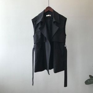 [Ewq] Herfst Newminimalist Mode Trend Dames Mouwloos Vest Turn-Down Kraag Safari Stijl Oversize jassen