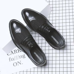 Yomior Zacht Leer Mannen Schoenen Zomer Ademend Loafers Britse Business Bruiloft Brogue Schoenen