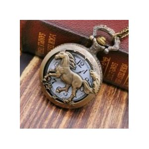 Klassieke Creativiteit Carving Hollow Paard Vintage Brons Quartz Zakhorloge Mannen Vrouwen Fob Horloge Met Ketting CF1078