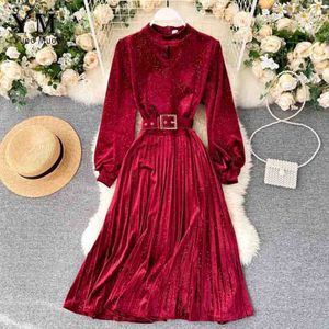 Yuoomuoo Goede Zacht Vrouwen Jurk Herfst Lange Mouw Schijnt Riem Geplooide Jurk Hollow Out Vintage Party Dress Vestidos