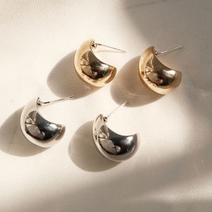 Koreaanse Metalen Onregelmatige Gebogen Waterdrop Stud Oorbellen Voor Vrouwen Meisje Eenvoudige Brincos Wedding Party Bijoux