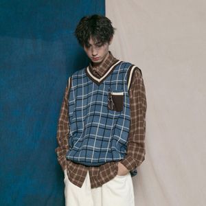 Padegao Plaid V-hals Heren Vest Trui Combineert Alles Vintage Voor Koppels Stijlvolle Vesten Koreaanse Stijl Tops PDG1823