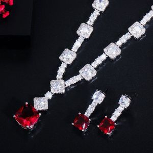 Cwwzircons Chic Ronde En Vierkante Gesneden Rode Zirconia Vrouwen Wedding Party Sieraden Set Elegante Ketting Oorbellen Voor Bruiden T454