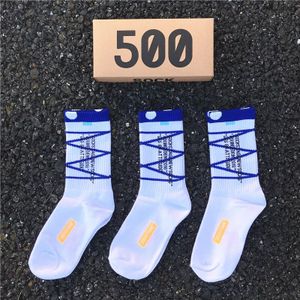 Sokken Mannen Herfst Mode Ondertekend Gezamenlijk Skateboard Sport Wit/Zwart Trend Hip Hop Liefhebbers Katoenen Sokken 3 paren/doos