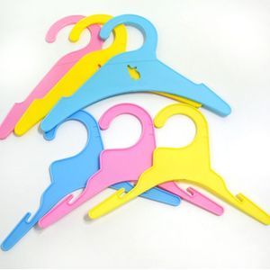 10 Pcs Antislip Pet Dog Kleding Kleding Hangers Geweldig Voor Kleine Hond Kleding Plastic Tough Hond Kleren hanger Hond Accessoires