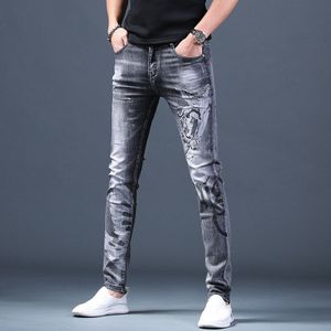 Lente En Zomer High-End Grijs Skinny Denim Jeans Mannen Broeken Koreaanse Elastische Mannen Gedrukt Casual potlood Broek