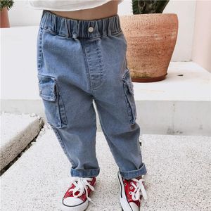 Jongens jeans lente en herfst baby jeans katoen stretch pocket overalls kleine volwassen jeans