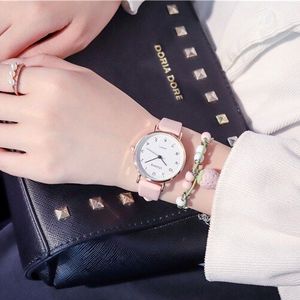 Vrouwen Mode Witte Horloge Quartz Lederen Dames Horloges Ulzzang Eenvoudige Nummer Dial Vrouw Klok Montre Femme