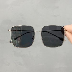 Driver Bril Vrouwen Vintage Oversized Bril Plein Shades Metalen Frame Vrouwen Zonnebril Dame Lenzenvloeistof Oceaan Lens Bril