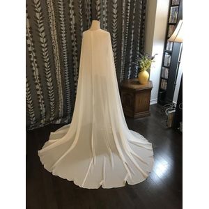 Chiffon Capelet lvory/WIT Bridal Capes Bolero bruiloft cape bridal shawl bridal wraps bruids jurk jas