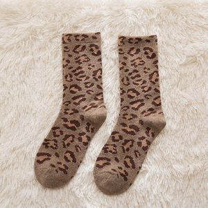 Luipaard Print Kasjmier Wollen Sokken Vrouwen Mode Herfst Winter Thicken Warme Sokken Vrouw Japanse Stijl Harajuku Retro Lange Sokken