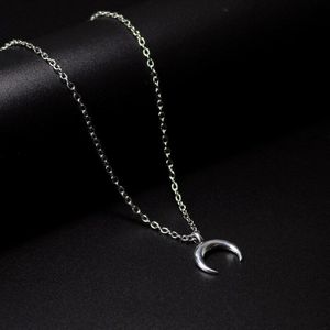 Persoonlijkheid Maan Vrouwen Ketting Vrouwelijke Sleutelbeen Keten Plating Goud Silvers Crescent Hanger Kettingen Voor Vriend